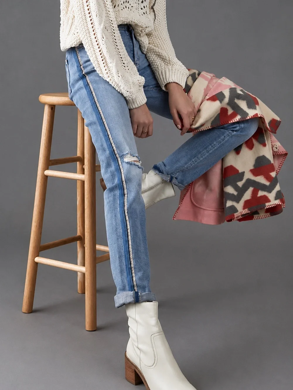 Anthropologie Pilcro Jeans Side Stripe Mid-Rise Slim Boyfriend Premium Denim 26T